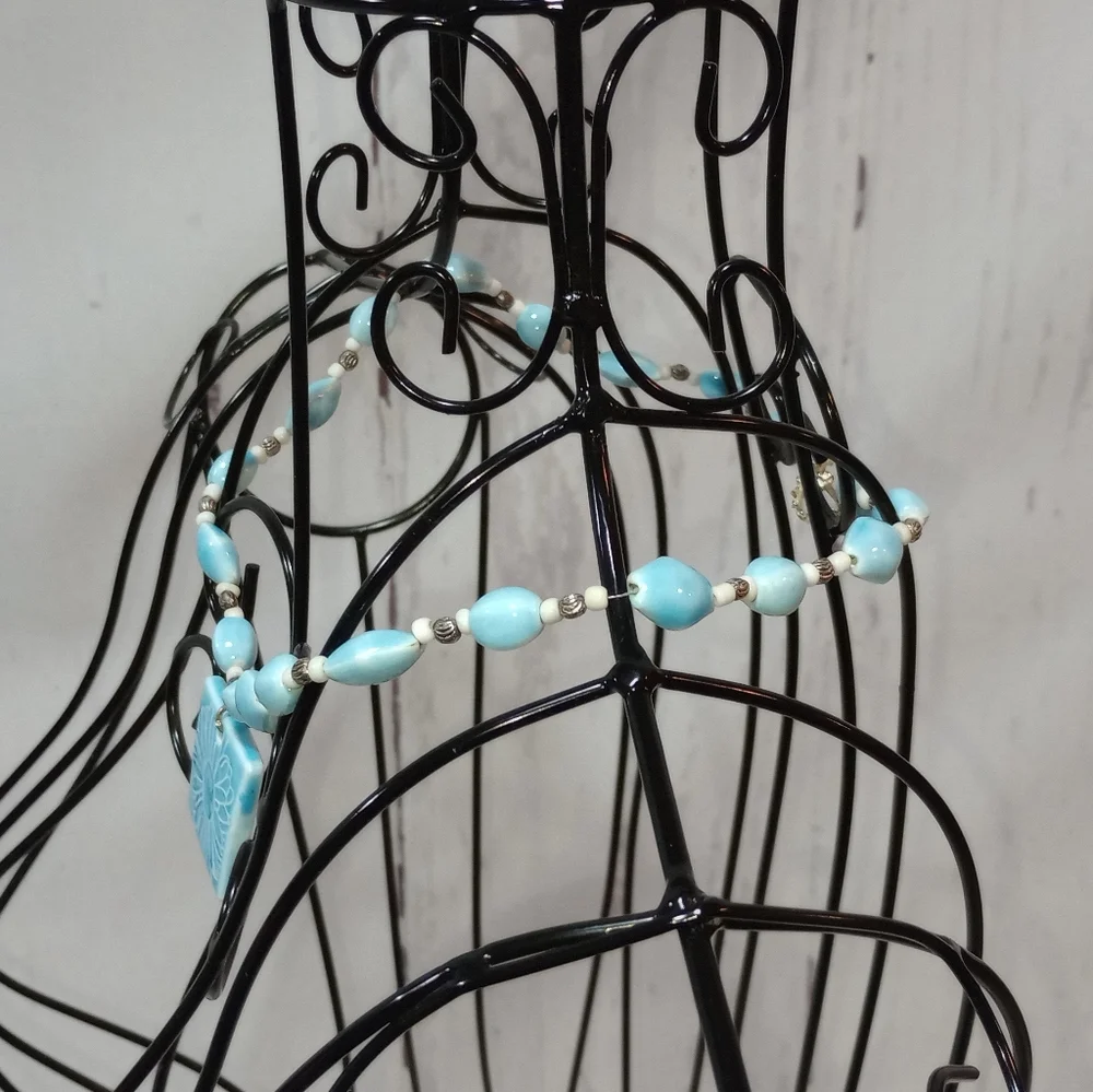 Blue Flower Ceramic Bead Necklace - Picture 7 of 14